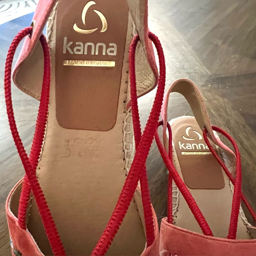 Kanna Elissa Floral Embroidered Coral Espadrille Wedge Sandals Size 9-9.5 (40) - Picture 6 of 15